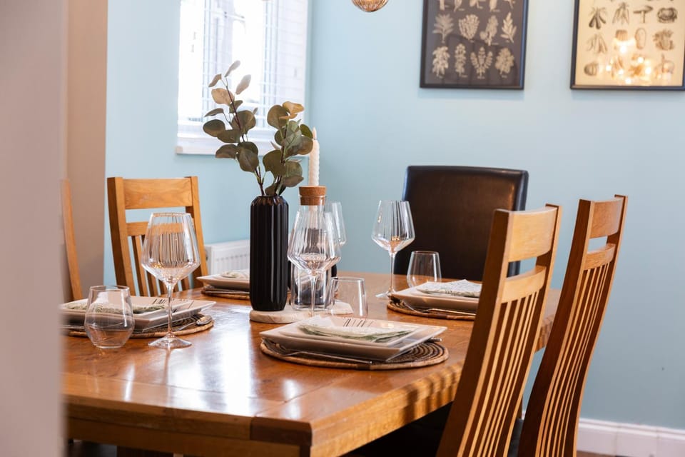 Oxford Escape - Stylish 3 Bedroom Holiday Home with free parking House in Oxford