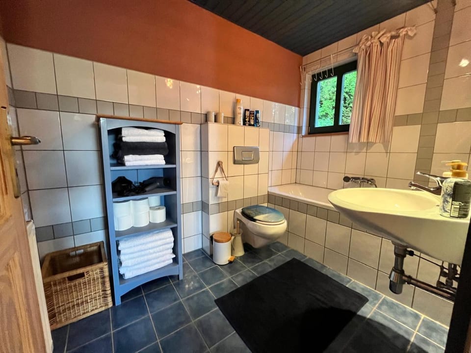 Bathroom, Bath