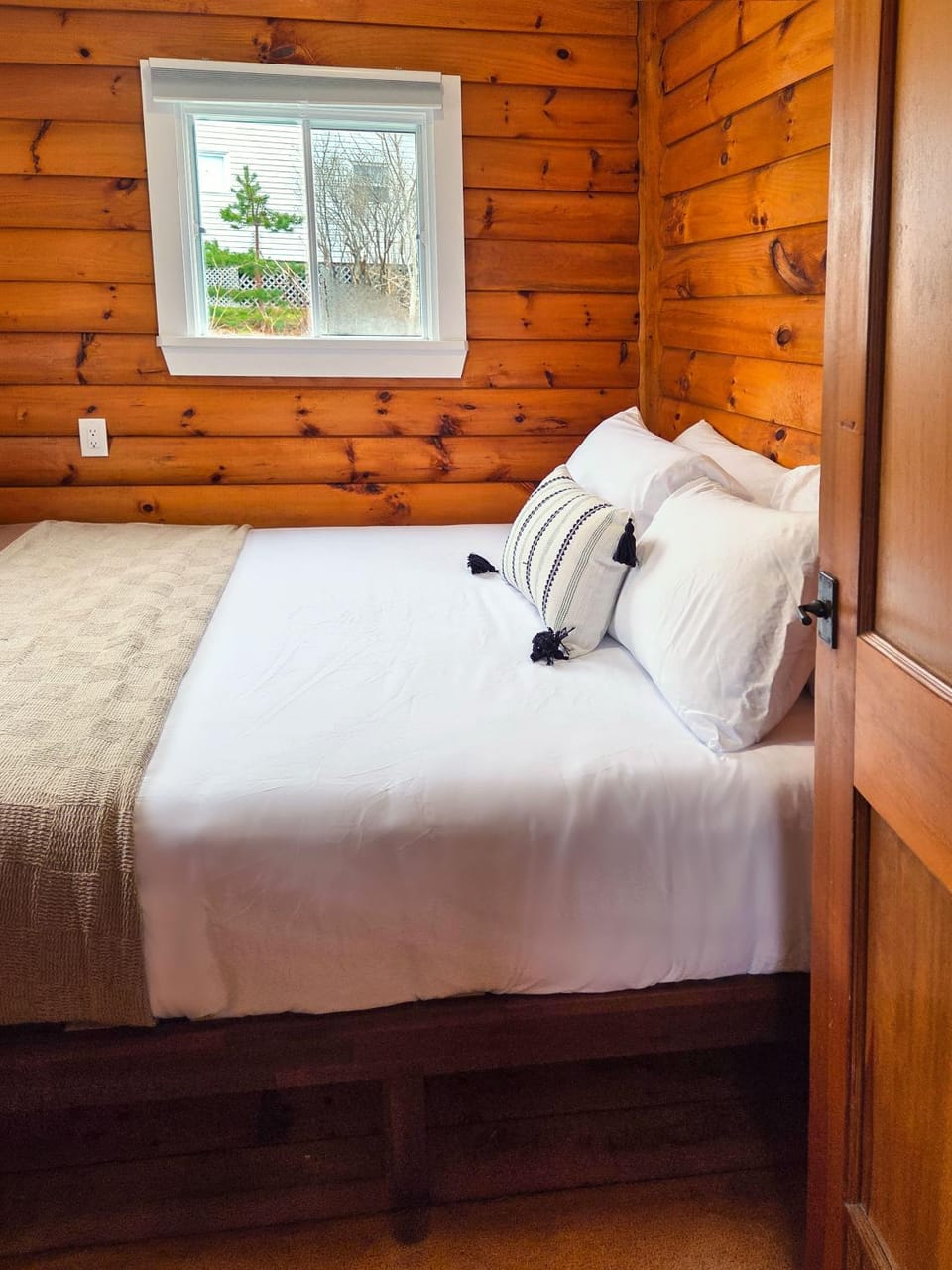 Hunts Point 2-BR Coastal Retreat - Cottage # 3 House in Nova Scotia