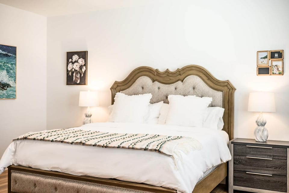 Spacious 5BR Getaway w Game Room & Modern Comfort House in Rancho Cucamonga