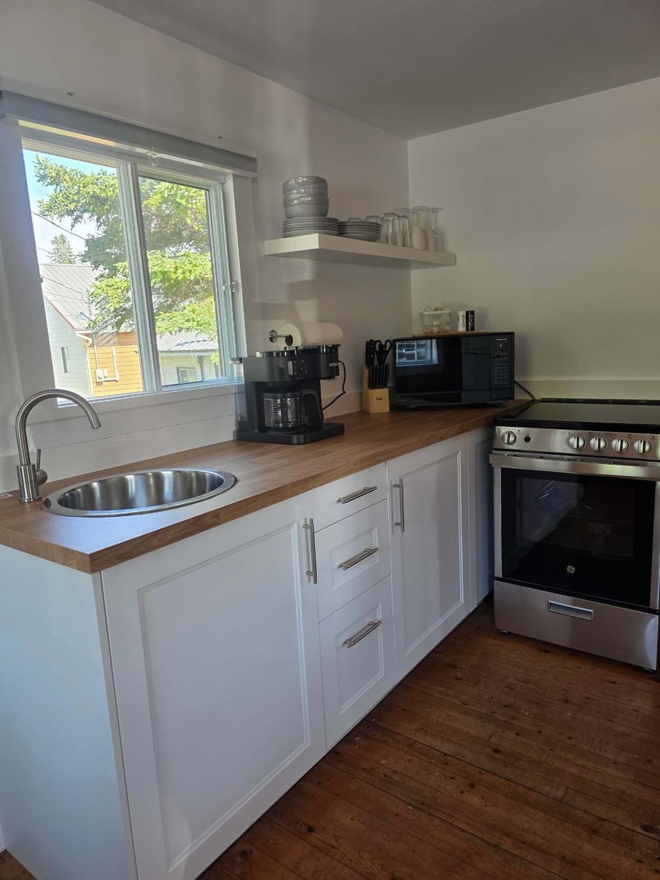 Hunts Point 2-BR Coastal Retreat - Cottage #10 House in Nova Scotia