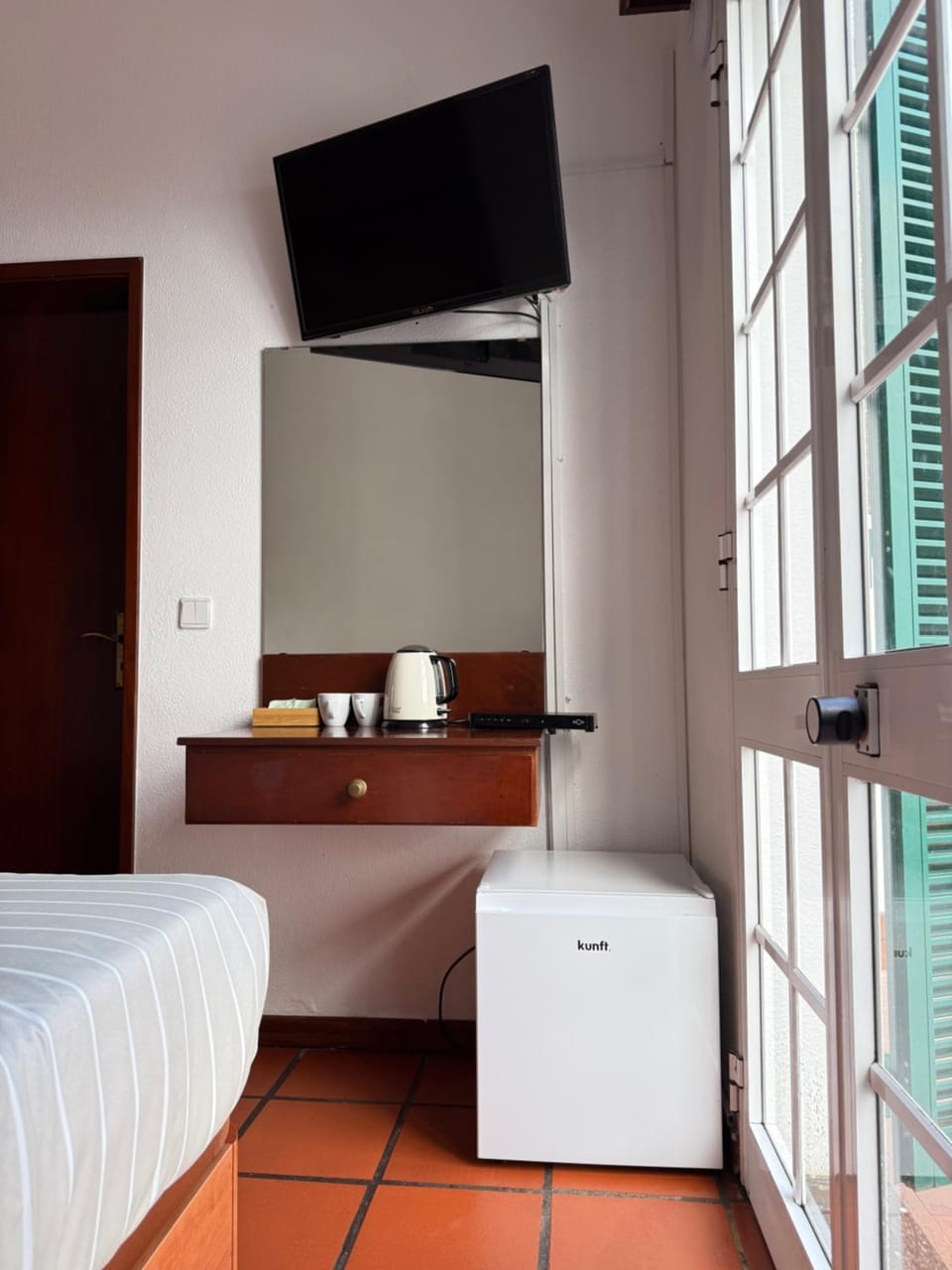 minibar