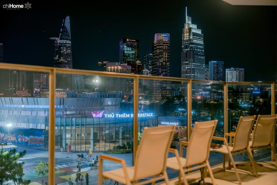 Night, View (from property/room), Balcony/Terrace, City view, Landmark view, River view