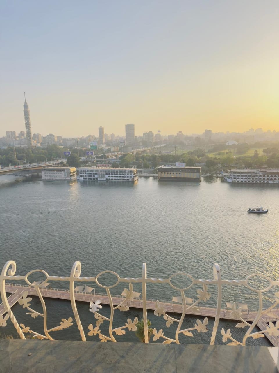 Day, City view, River view, Sunset