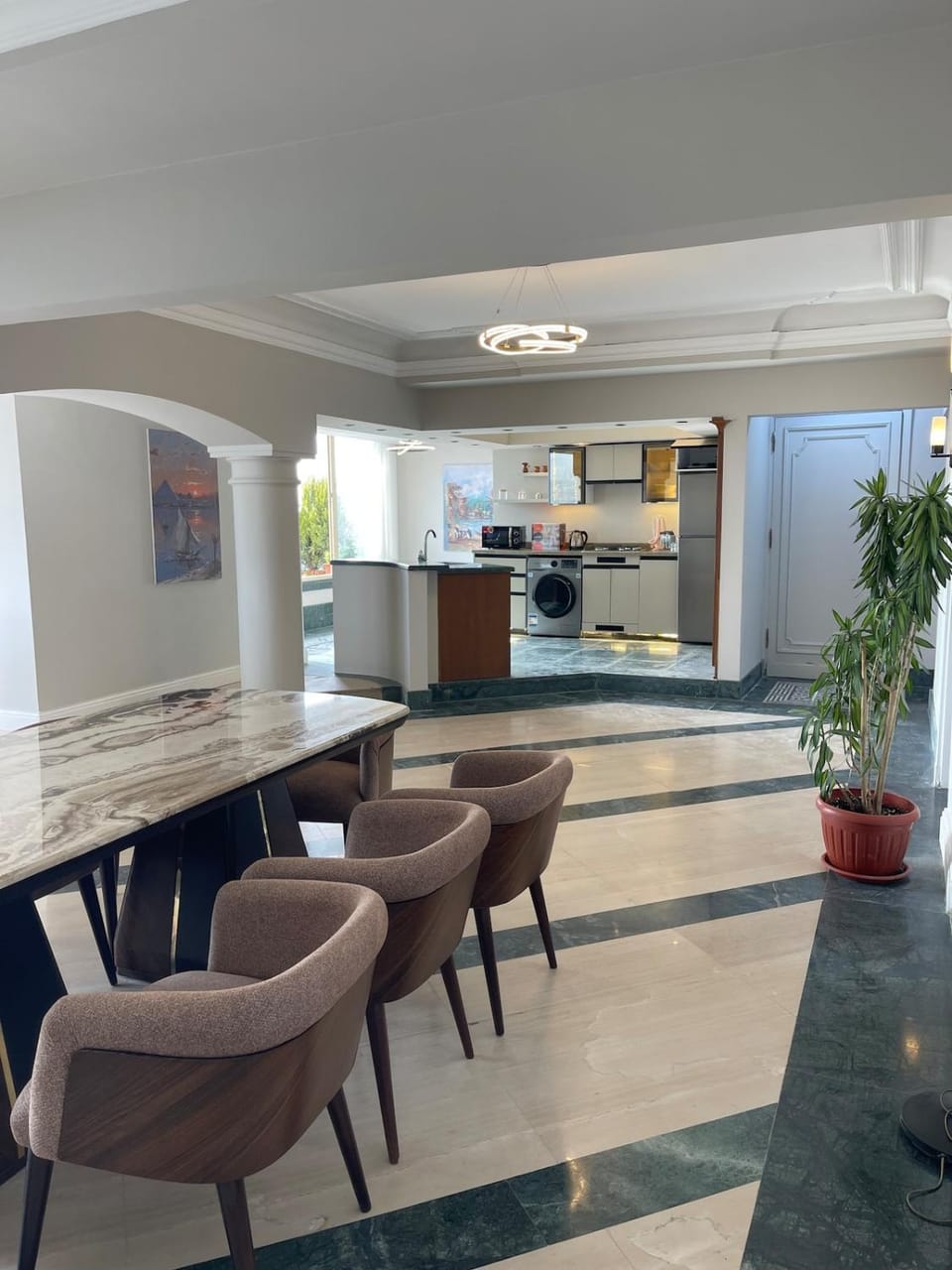 Nilefront Elegance Apartment Between Zamalek & Downtown Apartment in Cairo