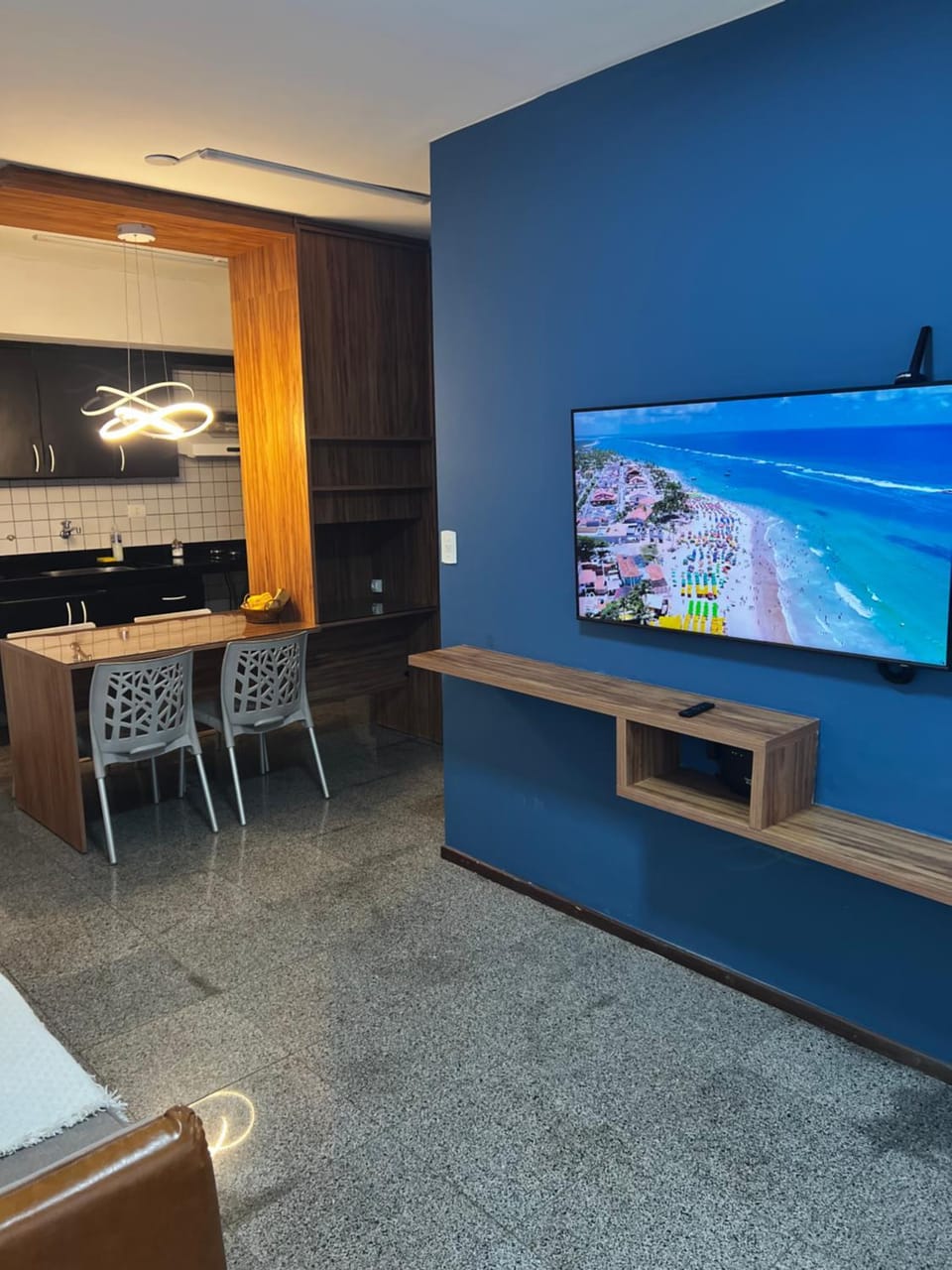TV and multimedia, Kitchen or kitchenette, Dining area