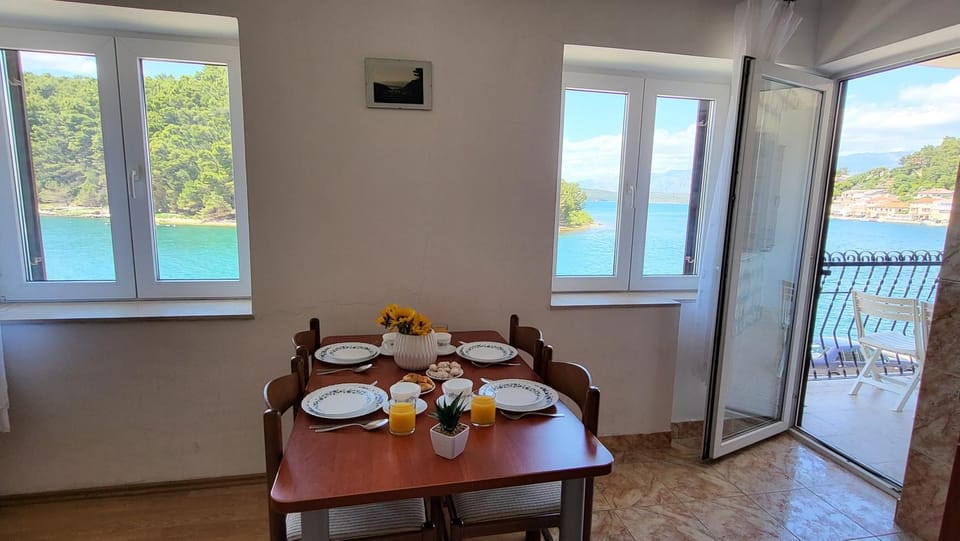 Seaside Time Capsule 78 Apartment in Šibenik-Knin County, Croatia