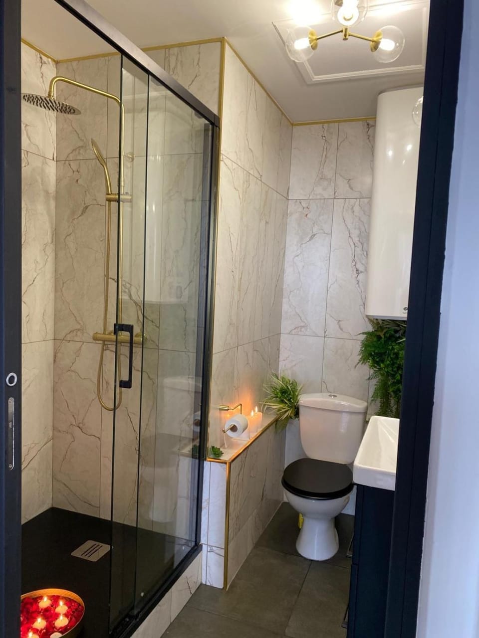 Évasion-SPA balneo loveroom Apartment in Bourges