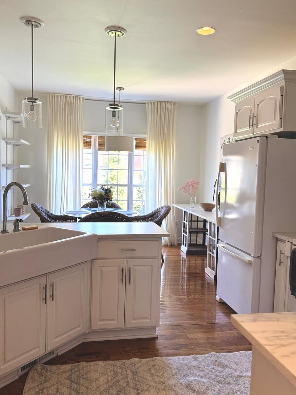 Kitchen or kitchenette, dishwasher, oven, stove