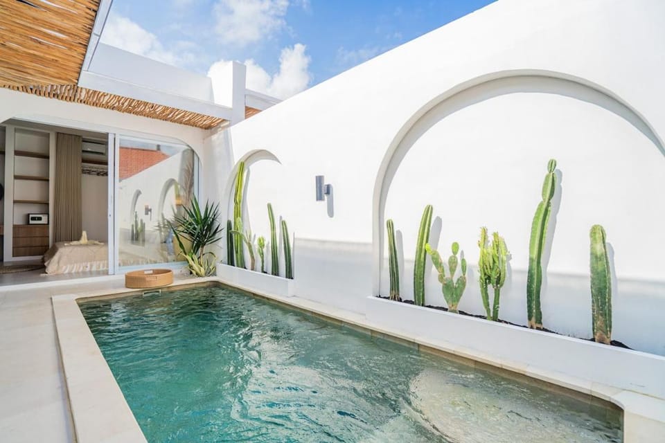 NEW! Villa Teratai - 1BR Villa in Kerobokan Villa in North Kuta