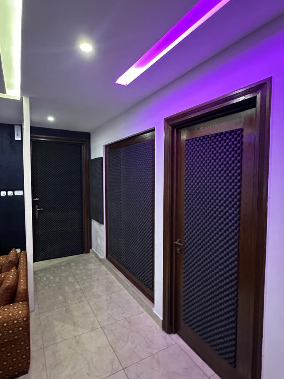 Apartment near airport Apartment in Lahore