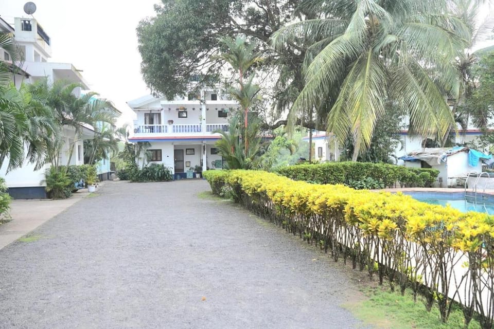 Serene Beautiful 4bhk Arpora baga Pool Villa in Goa, India