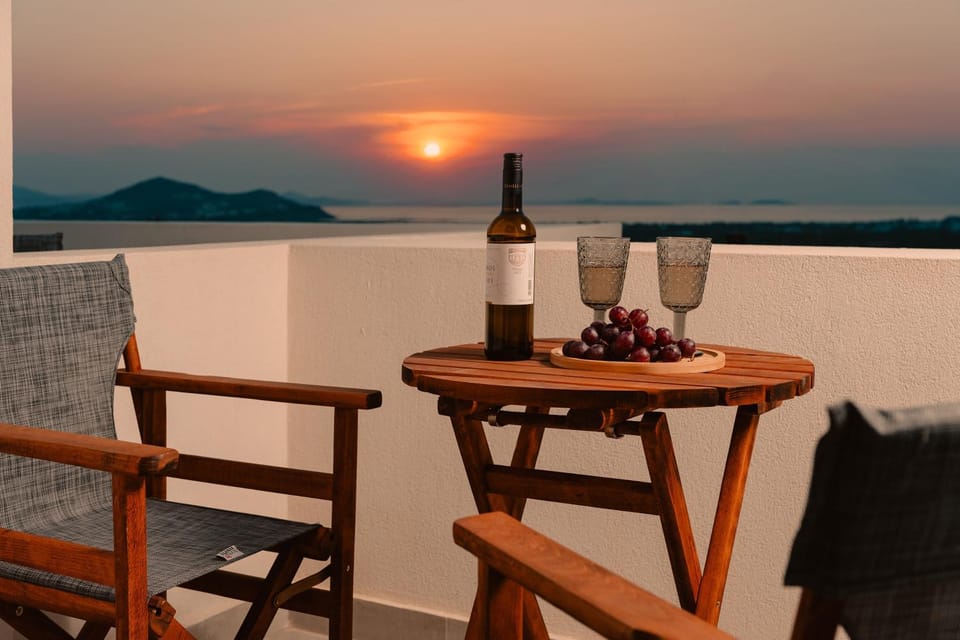 Patio, Natural landscape, View (from property/room), Balcony/Terrace, Sea view, Sunset