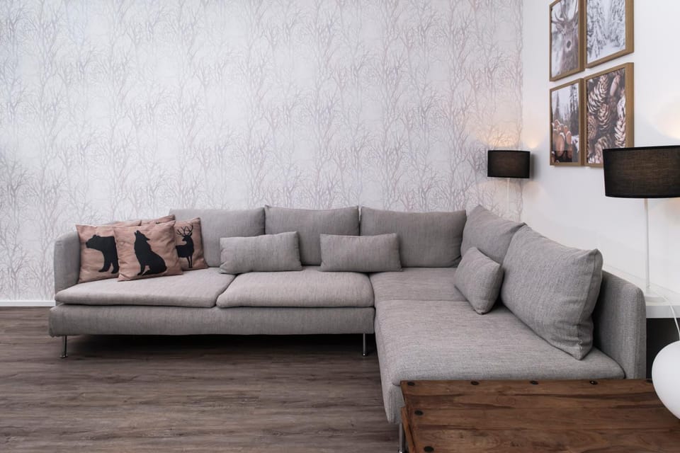 Living room, Seating area