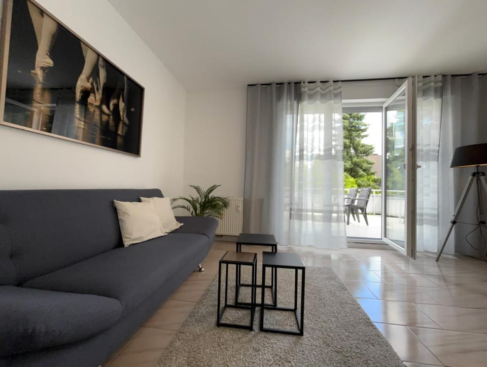 3 bedroom apartment in Leverkusen incl parking-near Messe Deutz-Lanxessarena-Bayarena Apartment in Leverkusen