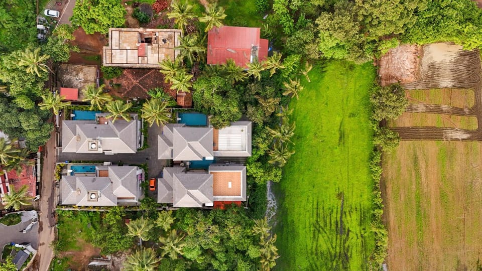 ELIVAAS Casa Ritzy Mediterranean 5 BHK Hideaway with Pool near Popular Beaches Villa in Calangute