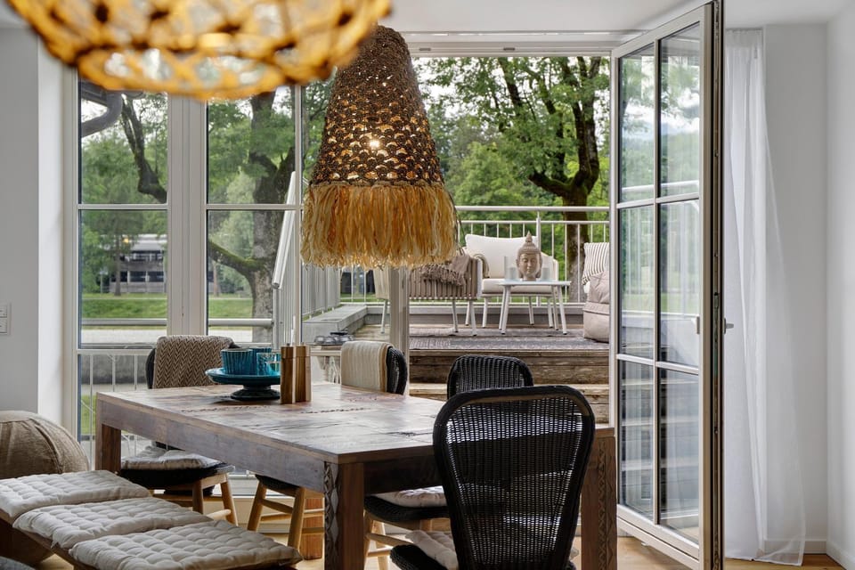 Property building, Living room