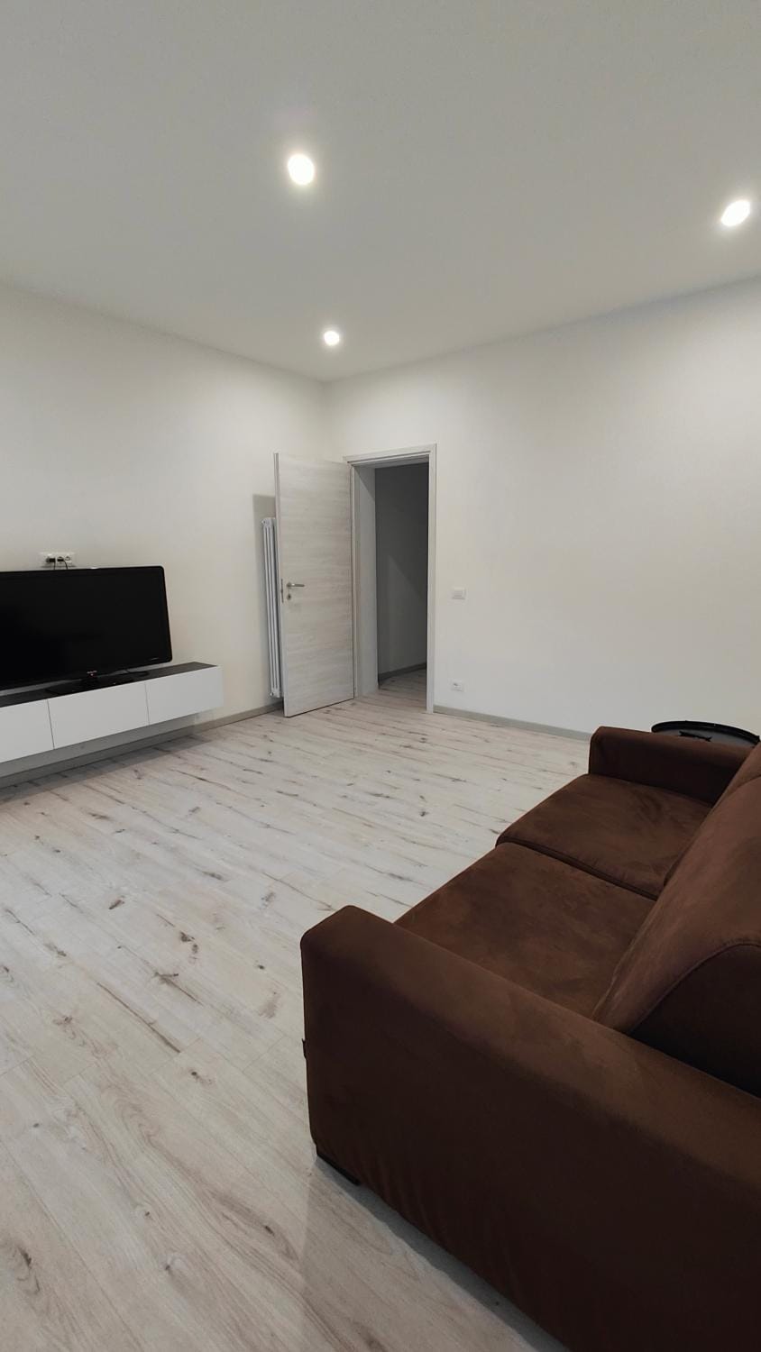 Communal lounge/ TV room, TV and multimedia, Living room, Seating area