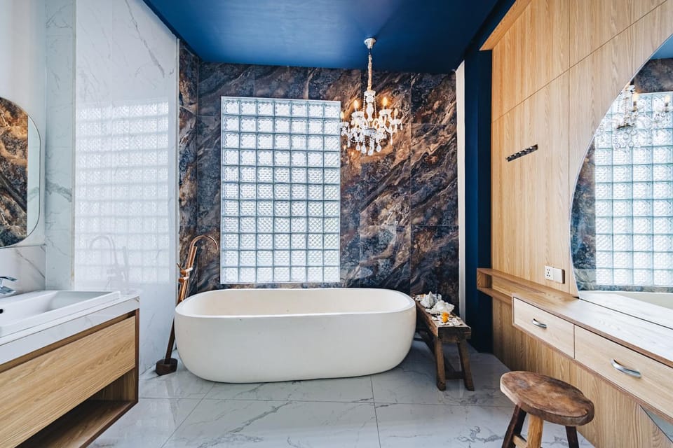 Omah Bleue - Designer 4 Bedrooms Villa in Canggu Villa in North Kuta