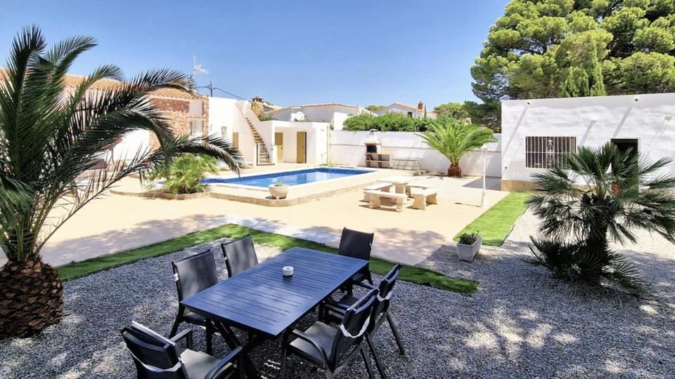 Garden, Pool view, Swimming pool, sunbed