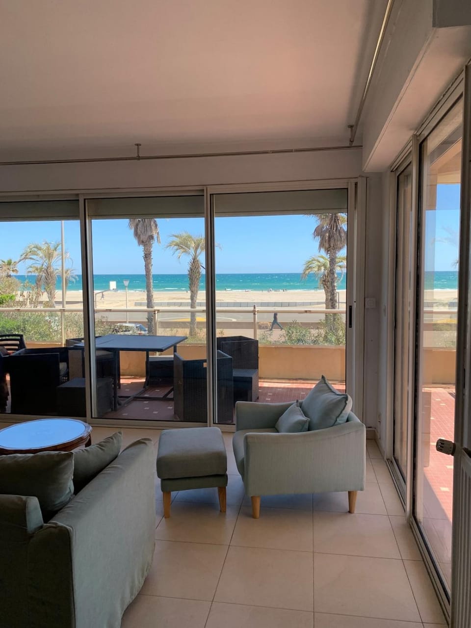 View (from property/room), Balcony/Terrace, Living room, Seating area