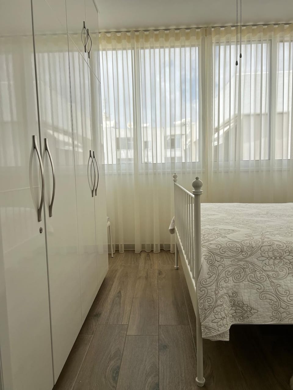 Bedroom, wardrobe