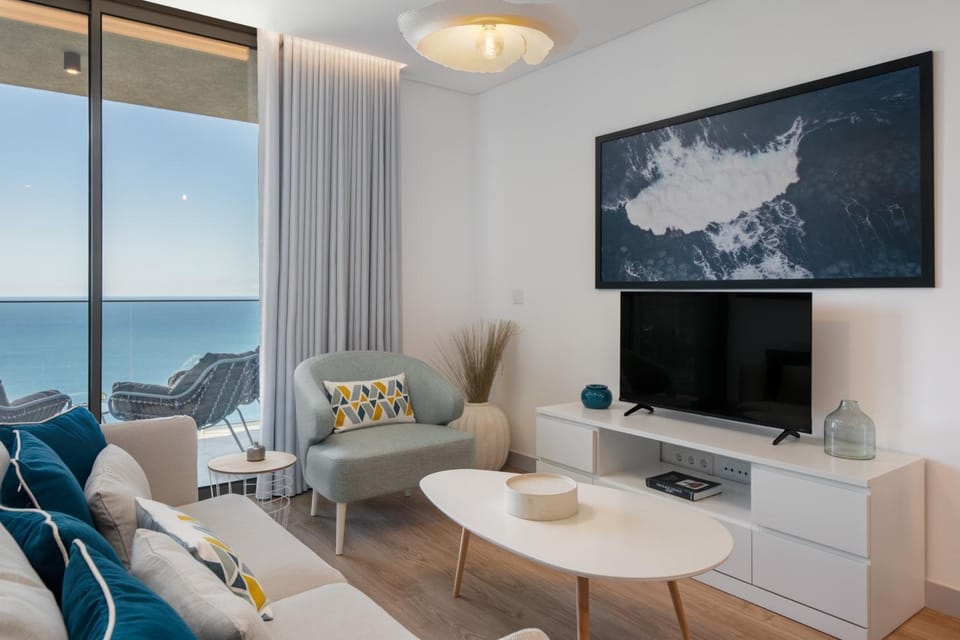 TV and multimedia, Living room, Sea view