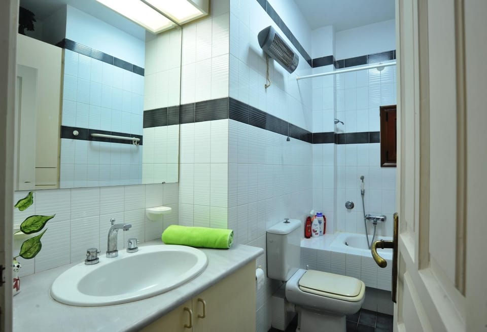 Villa Almy - shared pool with 1 house Villa in Decentralized Administration of Attica