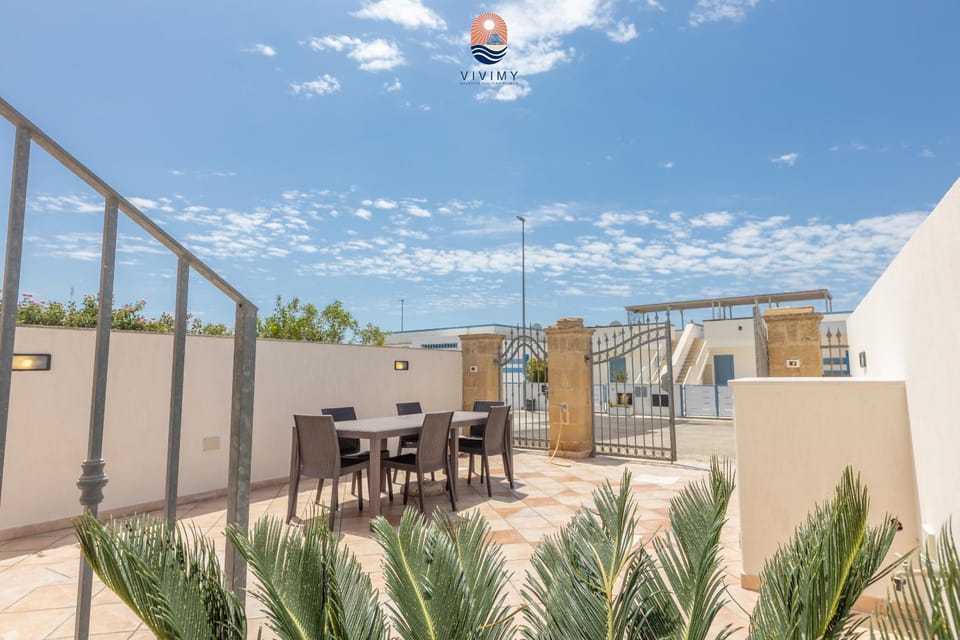 Property building, Patio