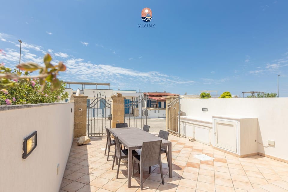 Property building, Patio
