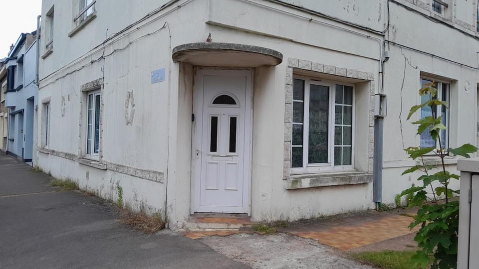 f2 rez de chaussee dunkerque Apartment in Dunkirk