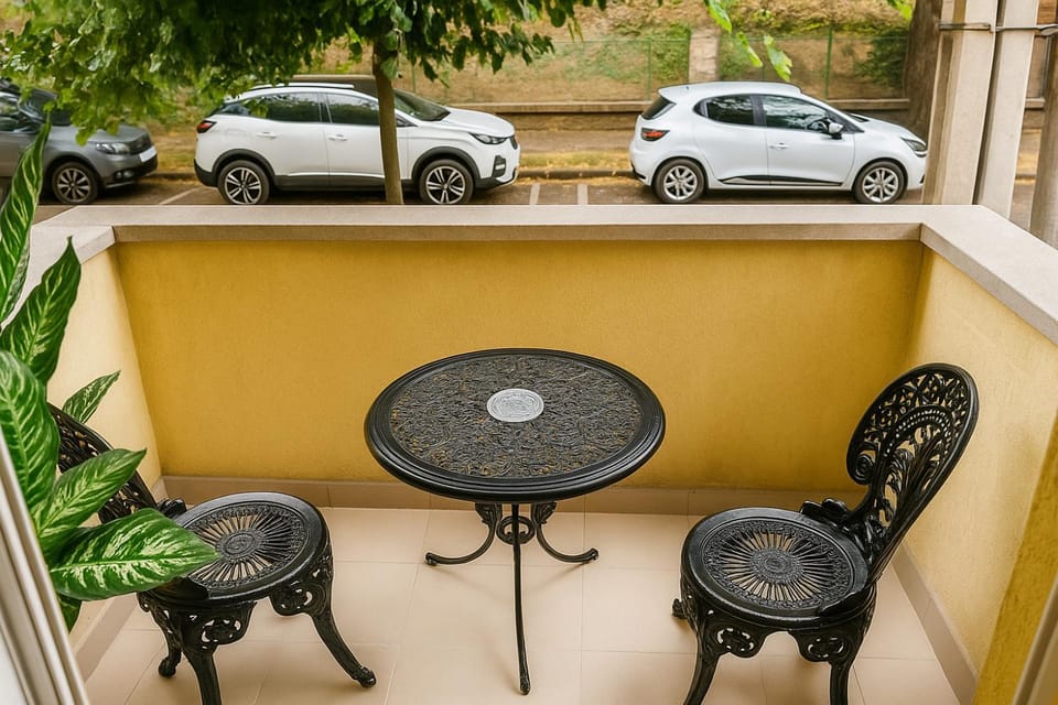 Balcony/Terrace, Balcony/Terrace