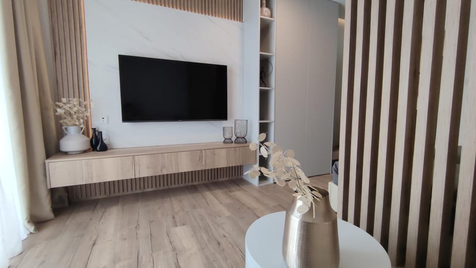 TV and multimedia, Living room