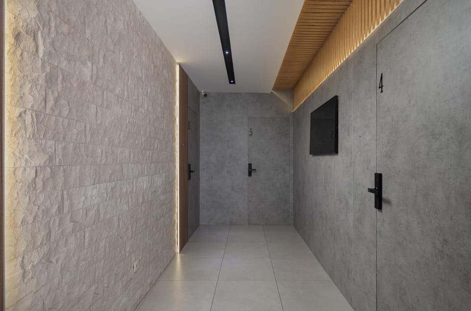 Property building, Lobby or reception