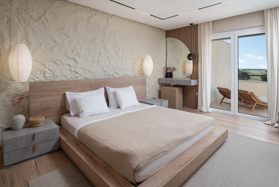 Bed, View (from property/room), Bedroom
