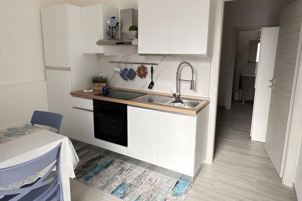 SoleMare House Apartment in Torre Lapillo
