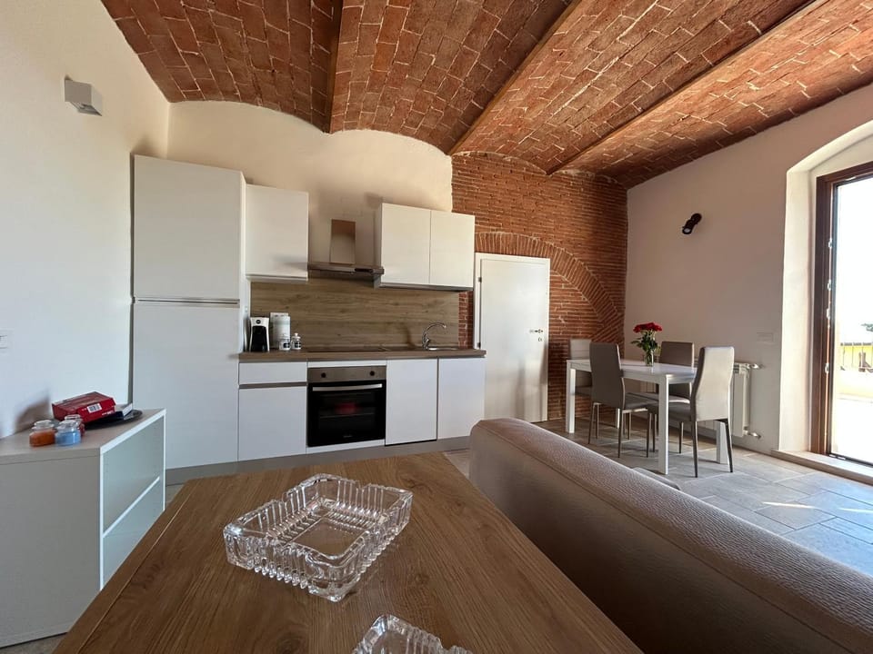 Tommi's House Apartment in Suvereto