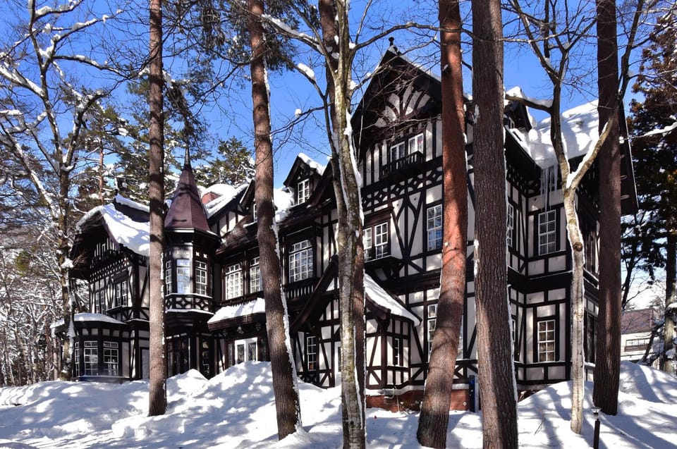 Property building, Day, Winter