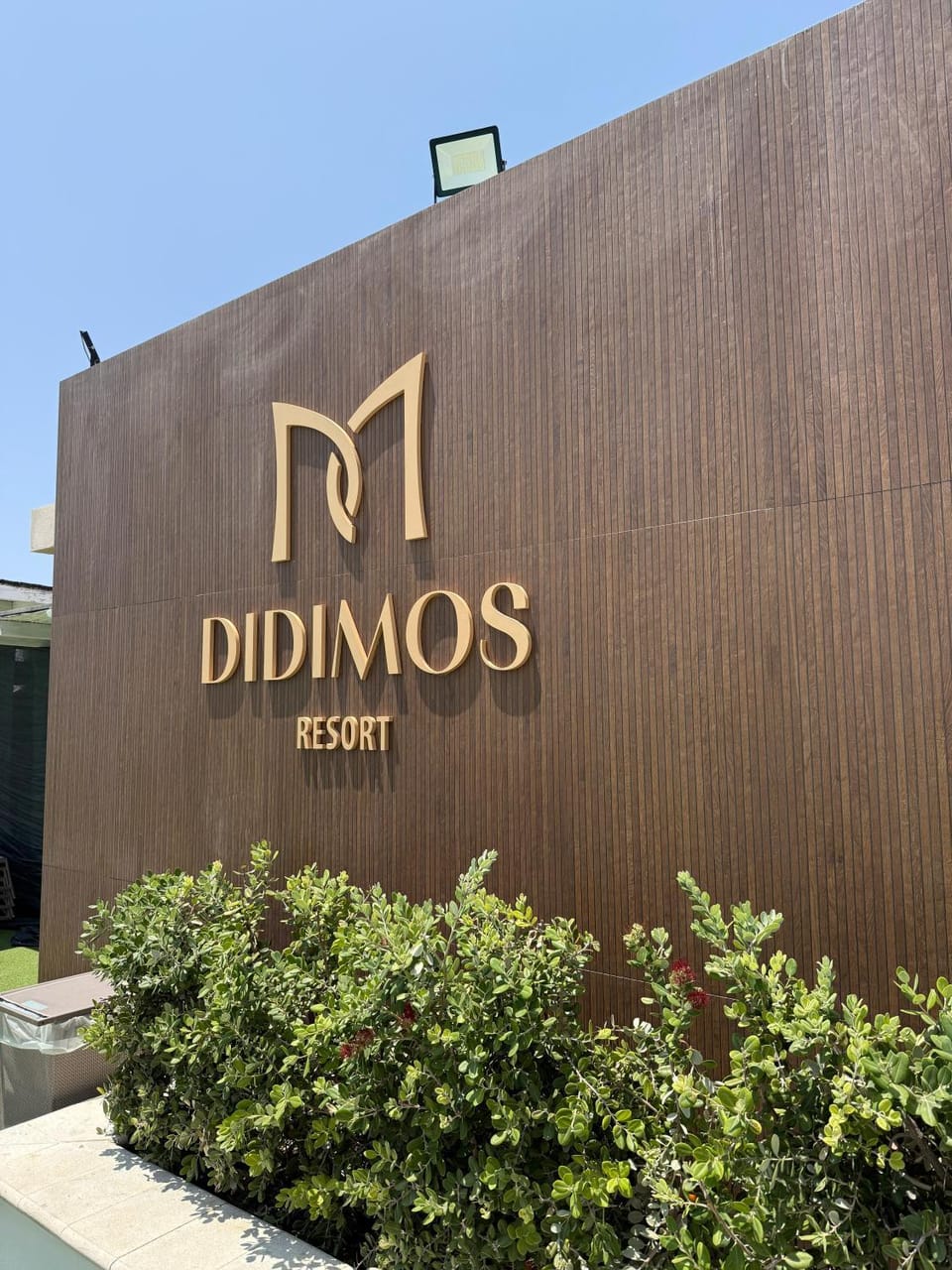 Property logo or sign, Logo/Certificate/Sign, Swimming pool