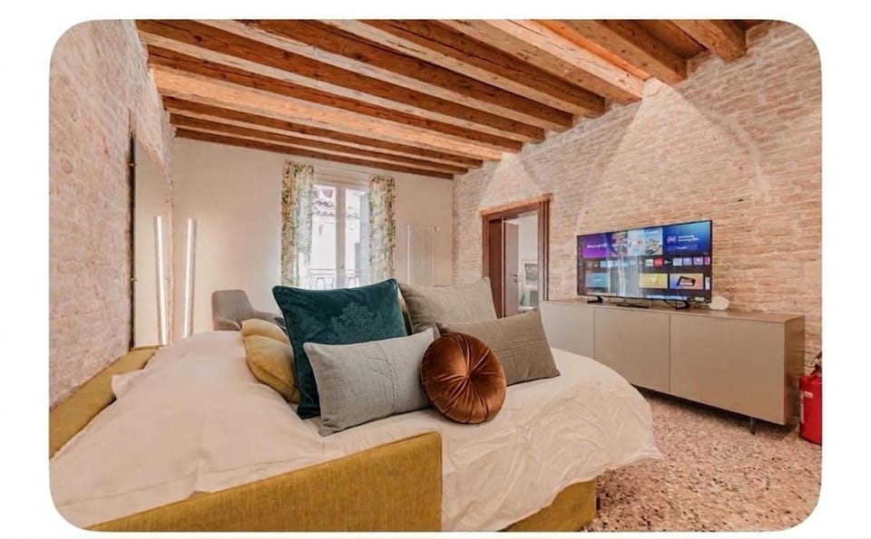 San Matteo Rialto Terrace Apt Apartment in Venice
