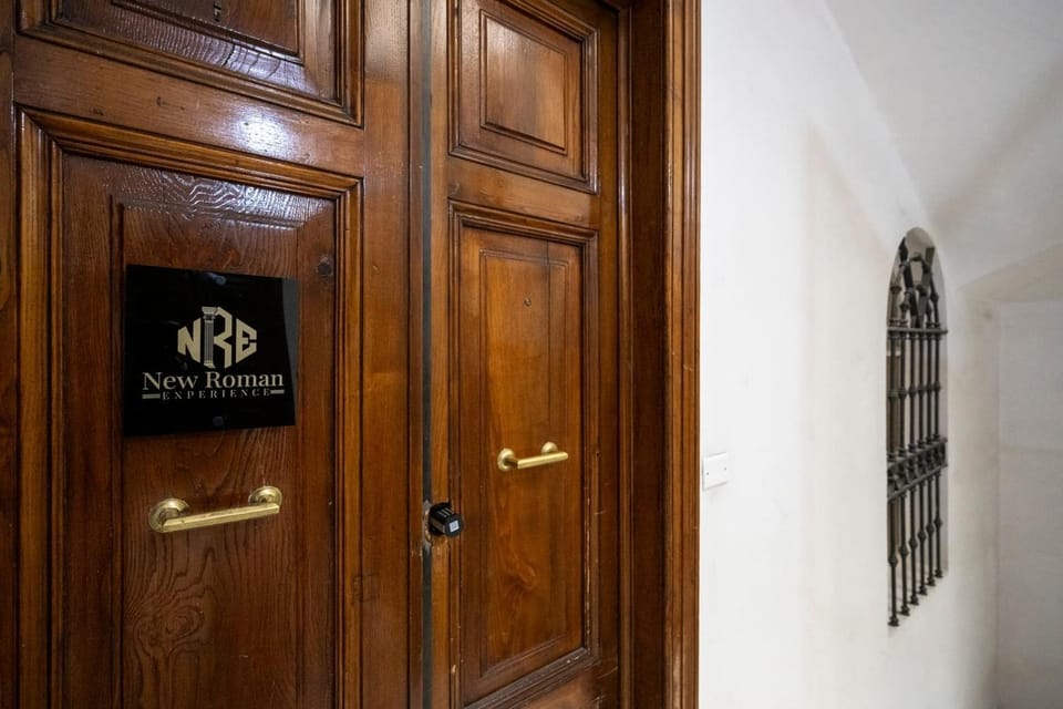 New Roman Experience Bed and Breakfast in Rome