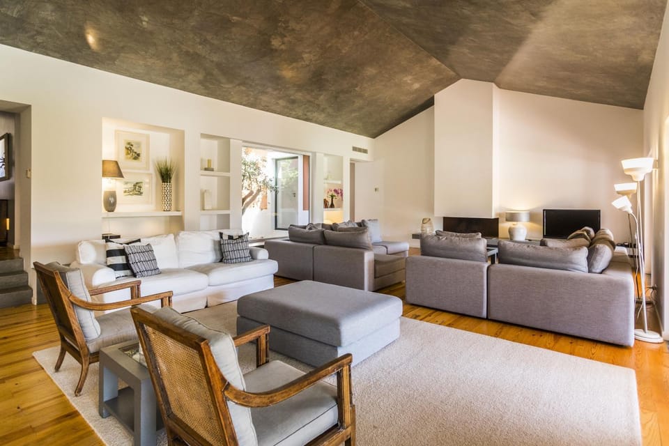 Communal lounge/ TV room, Living room