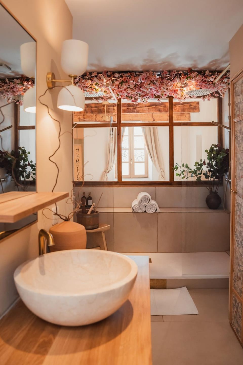 Suite Kyoto, experience Japonaise & shower spa XXL au coeur d'Uzès Apartment in Uzes