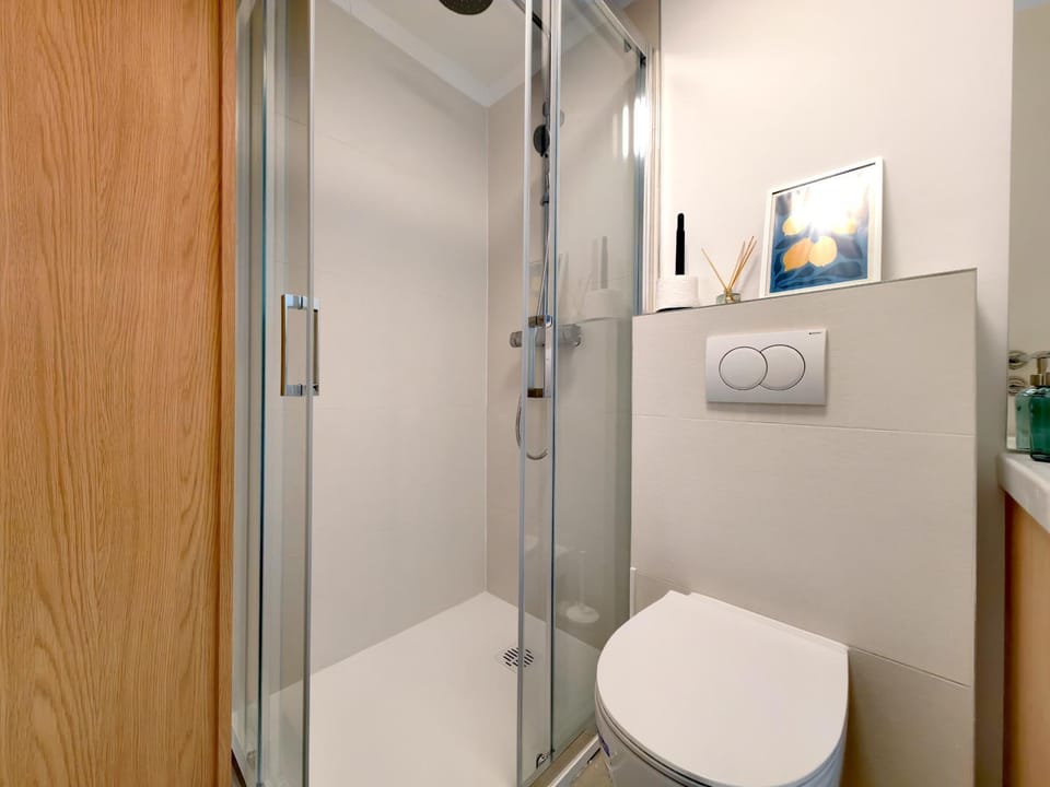 Shower, Toilet, Bathroom
