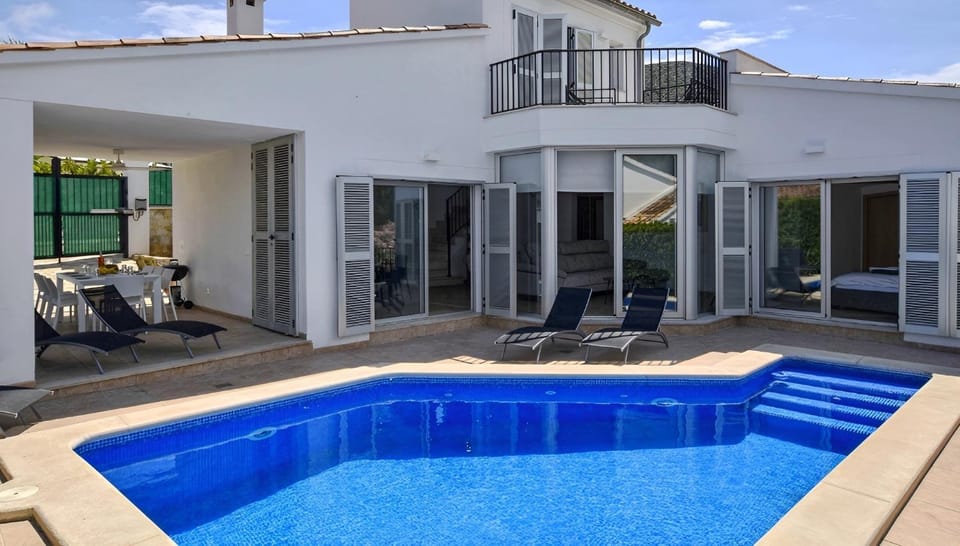 Property building, Living room, Swimming pool