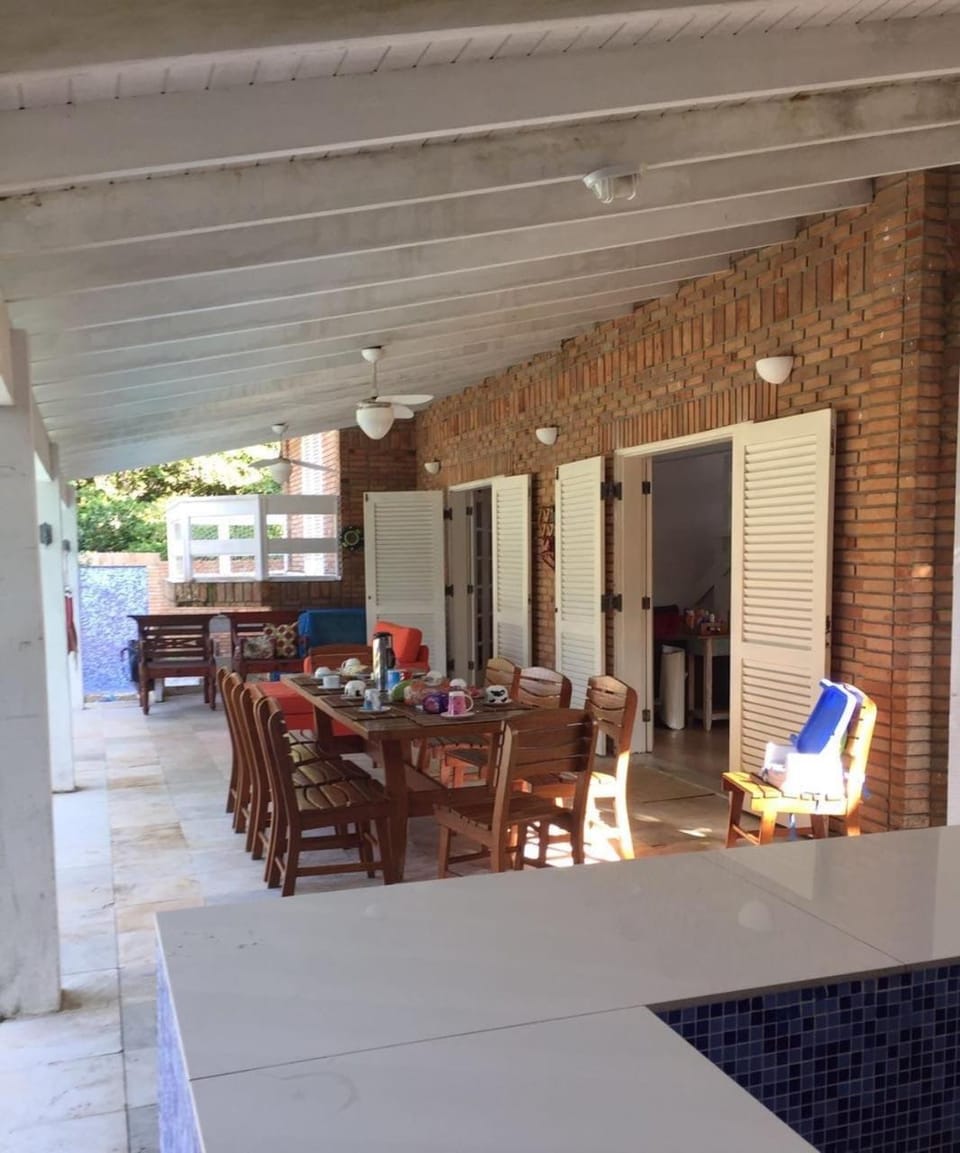 Casa PE NA AREIA, Riviera, Guaratuba, 24-HOUR SECURITY Villa in Bertioga