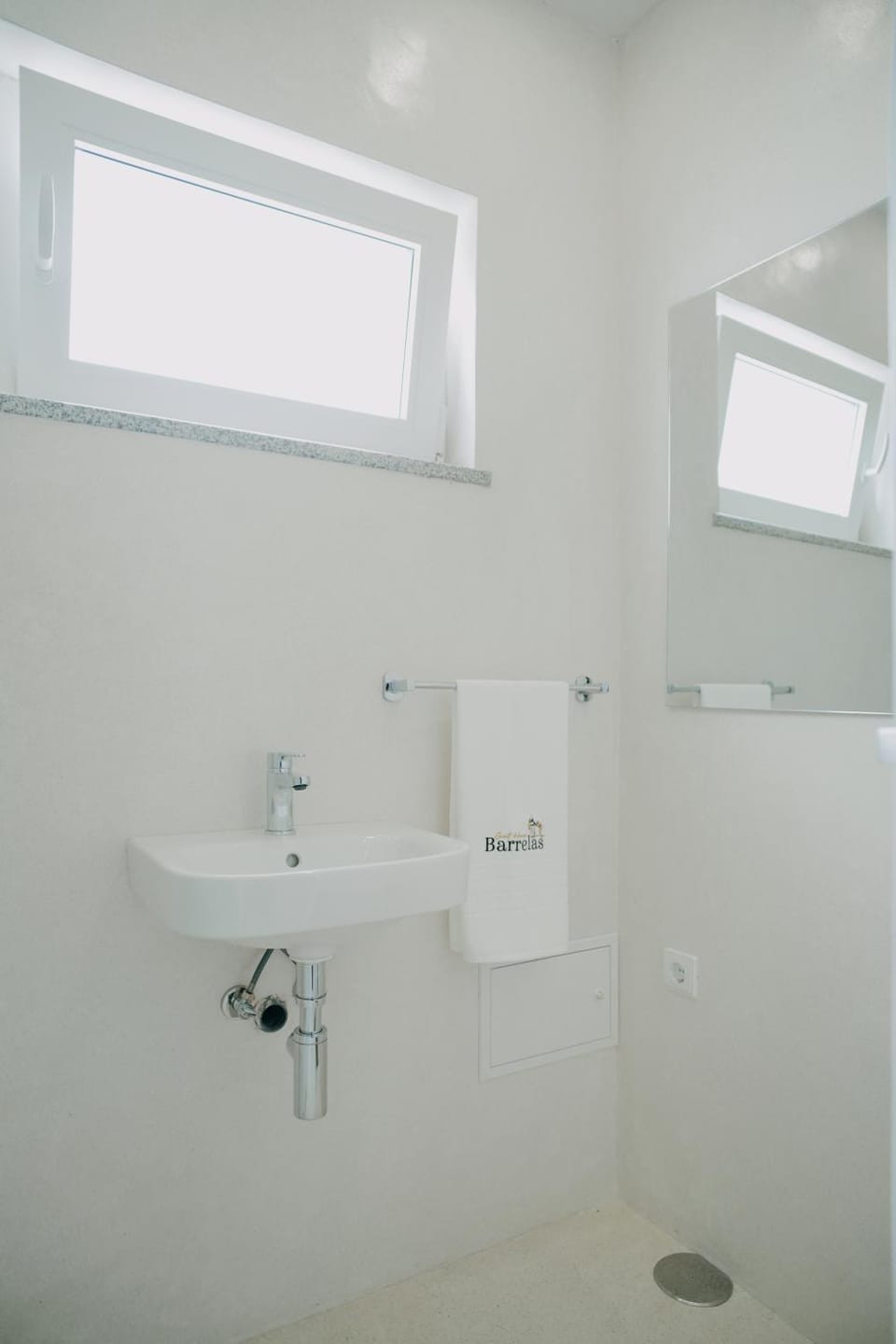 Guest House Barrelas Bed and Breakfast in Portugal