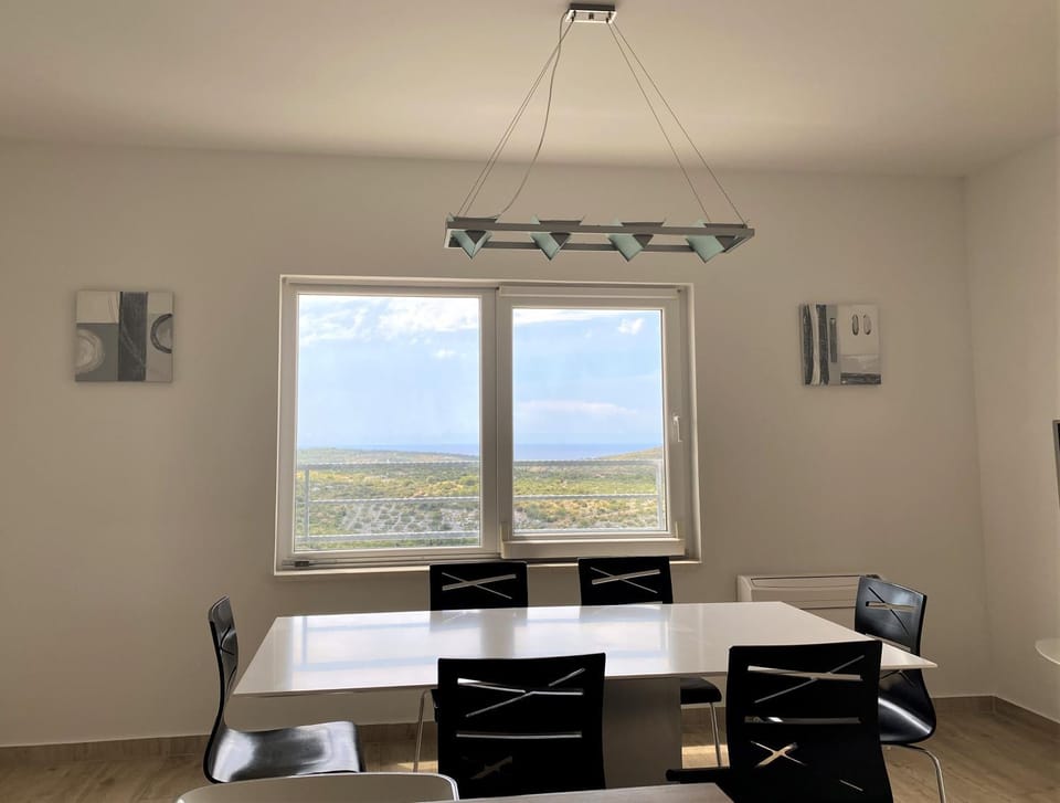 Dining area, Sea view