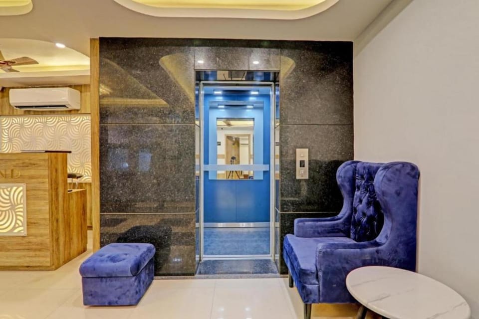 elevator