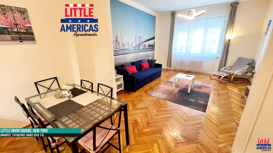Living room, Photo of the whole room, Seating area, Dining area